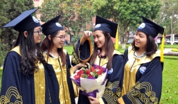 Đề xuất rút ngắn năm học