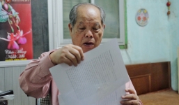 PGS.TS Bùi Hiền nói về phần 2 cải tiến tiếng Việt: 'Kuộk sốw' gồm kí tự k (cờ) và w (ngờ), ghép lại vẫn đọc là cuộc sống thôi!