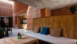 Ngôi nhà phố 2 tầng ở Đà Nẵng có chi phí xây chưa tới 500 triệu 'gây sốt' vì quá độc