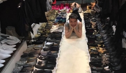 Khoe tủ đồ hàng hiệu cùng hơn 700 đôi giày bày la liệt, Đàm Vĩnh Hưng thừa nhận mắc bệnh 'nghiện' mua sắm