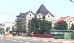 Xôn xao tin đồn về chủ nhân biệt thự 'khủng': GĐ Sở Xây dựng thừa nhận có góp tiền