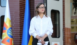 Nữ thứ trưởng Ukraine 25 tuổi bất ngờ bị mất chức vì đăng ảnh 'hở bạo'