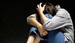 Đàn ông cũng bị lạm dụng tình dục nhiều, mà không dám nói