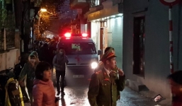 Đưa thi thể Chủ tịch huyện Quốc Oai ra khỏi hiện trường