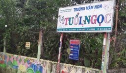 Bắt cựu hiệu trưởng ăn chặn gần 200 triệu tiền ăn của trẻ
