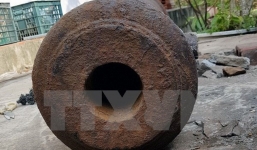 Đào được súng thần công cổ trên 200 năm tuổi ở Quảng Ninh