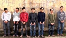 Hơn 100 người mang vũ khí, thuê 20 taxi đi trả thù cho bạn bị chém trọng thương