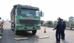 Thông tin mới nhất vụ Chánh thanh Sở GTVT bị 'tố' bảo kê xe quá tải