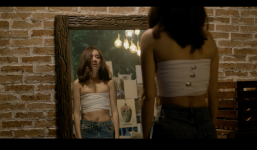 Cảnh bó ngực gây ám ảnh và cuộc tình đau đớn của Nhã Phương và Nguyễn Trần Trung Quân