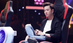 Đây là phản hồi từ BTC 'Vì yêu mà đến' về hình ảnh Phí Ngọc Hưng hôn người được cho là bạn gái