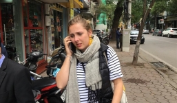 Cộng đồng mạng kêu gọi giúp đỡ chia sẻ thông tin giúp khách Tây tìm hành lý bị mất khi vừa đến Hà Nội