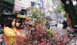 Thời tiết cuối tuần: Không khí lạnh suy yếu, miền Bắc ấm dần lên