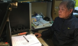 PGS.TS Bùi Hiền dành 100 giờ viết lại 'Truyện Kiều' bằng chữ cải tiến