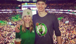 Thanh niên số đỏ nhất năm trúng số gần nửa tỷ đô