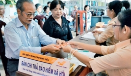 Nóng:  Đề xuất tăng tuổi hưu nam lên 62, nữ lên 60