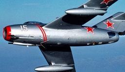 Chiến tranh Triều Tiên: Phi công Mỹ đã hoảng loạn như thế nào khi đối đầu với MiG-15?