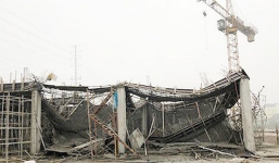 Thông tin mới nhất vụ sập giàn giáo ở Hà Nội khiến 6 người thương vong