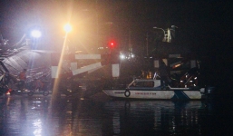 Vụ sập cầu ở Sài Gòn: Người nhái lặn quần thảo trắng đêm không thấy người bị nạn 