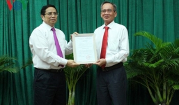 Ông Lữ Văn Hùng chính thức đảm nhiệm chức Bí thư Tỉnh ủy Hậu Giang