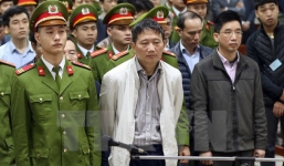 Trịnh Xuân Thanh bị sốc khi nghe tòa tuyên bản án chung thân 