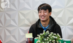 'Trung vệ 6 múi' Bùi Tiến Dũng khoe có nụ hôn đầu năm 17 tuổi, muốn tìm người yêu 'ngoan và hiếu thảo'