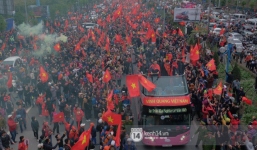 Bạn có tò mò về chiếc xe bus đón các tuyển thủ U23 Việt Nam hôm qua?