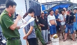 Tướng công an nói gì vụ bêu riếu người mua bán dâm giữa phố?