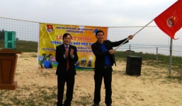 Con trai thăng tiến một cách “thần tốc', Phó bí thư Thành ủy bị yêu cầu rút kinh nghiệm