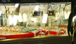 Tình tiết mới bất ngờ vụ cướp tiệm vàng táo tợn ở Bình Dương