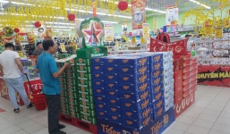 Sát Tết Nguyên đán, siêu thị Big C quy định chỉ cho khách mua 5 thùng bia/ngày