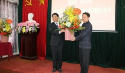 PCT quận Long Biên được giới thiệu bầu làm Chủ tịch UBND huyện Quốc Oai