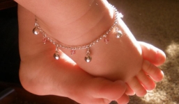 Có một món đồ dù xinh xắn thế nào cũng không nên mua làm quà cho trẻ