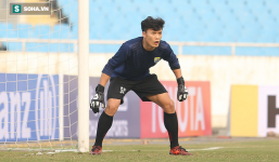 Được trọng dụng ở AFC Cup, Bùi Tiến Dũng vẫn sẽ phải nhận 'chiếc ghế' tại V-League?