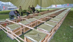 Trận địa pháo hoa trước khoảnh khắc Giao thừa tại Hà Nội