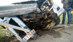 Thuê xe về quê ăn Tết, cả gia đình gặp tai nạn thương tâm khiến hai người chết