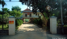 Trung úy công an tử vong do súng nổ ở trụ sở