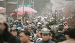 Hà Nội trước và trong Tết: Những sự đối lập vô cùng đáng yêu!