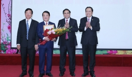 Bộ Chính trị công bố quyết định công tác cán bộ