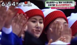 Cổ vũ nhầm cho người Mỹ, cổ động viên Triều Tiên bị nhắc nhở