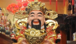 Ngoài mua vàng, đây là việc quan trọng phải làm trong ngày Vía thần tài để cả năm sung túc, đầy tài lộc