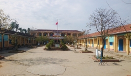 Tự ý cho học sinh nghỉ học dài ngày sau Tết, Ban giám hiệu nhà trường bị kỷ luật