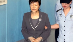 Cựu Tổng thống Hàn Quốc Park Geun-hye đối mặt 30 năm tù