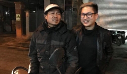 Rơi iPhone 7 plus trên đường, khi gọi vào máy tìm thì người chủ nhận được món quà lớn hơn