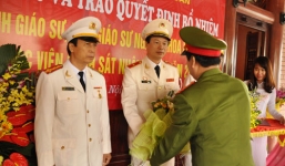 Xem xét sĩ quan là Giáo sư, Phó Giáo sư ngành công an được kéo dài hạn tuổi phục vụ