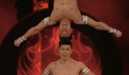 2 anh em người Việt khiến cả trường quay Đức nín thở, giám khảo leo cả lên bàn tán thưởng