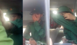Clip: Nước mắt chàng tân binh phút chia tay gia đình lên đường nhập ngũ lay động trái tim cư dân mạng