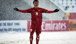 CLB Hà Nội nói gì về chuyện Quang Hải có người đại diện nước ngoài?