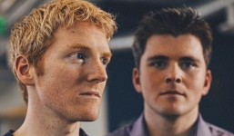 Chân dung gã điên thiên tài trở thành tỷ phú tự thân trẻ nhất hành tinh ở tuổi 27: Rủ anh trai bỏ học Harvard để đi 'thay đổi thế giới'