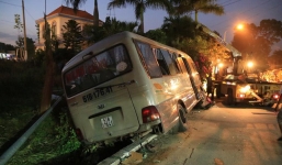 Bình Dương: Khởi tố vụ xe khách tông 2 trẻ tử vong