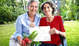 Vừa cưới nhau được 48 ngày, bi kịch đau đớn đã ập đến với cặp đôi đồng tính kết hôn đầu tiên tại Úc